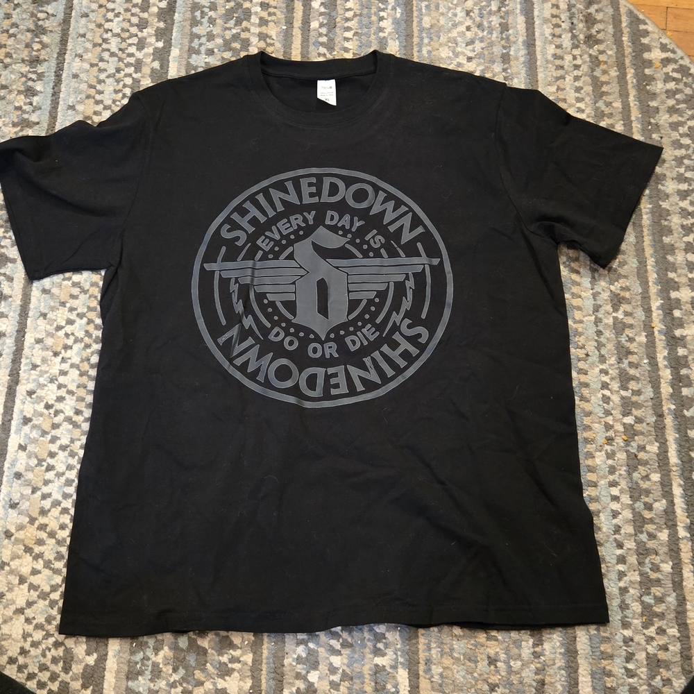 Black Graphic Tee Featuring Shinedown In Gray. Mens Xl. New